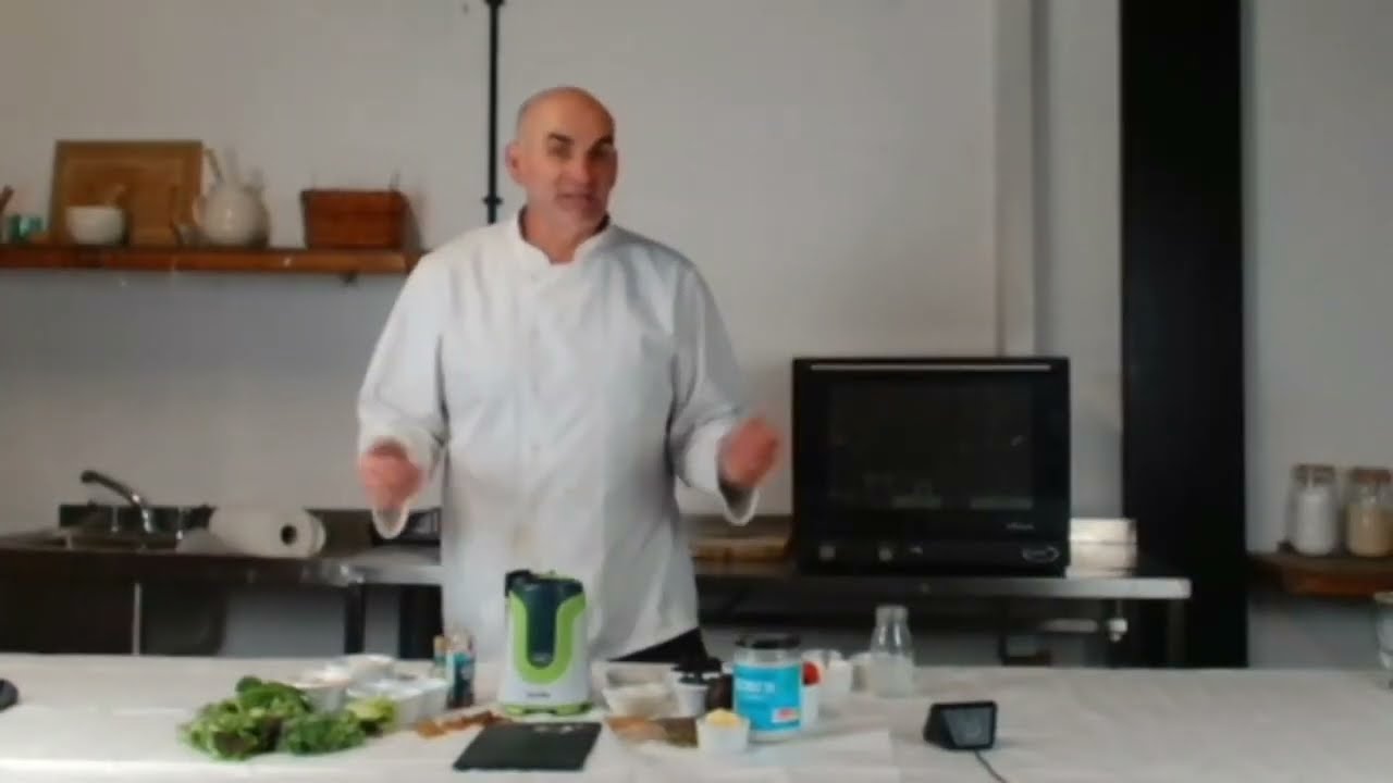 Chef Neil about to make a Green Goddess Smoothie